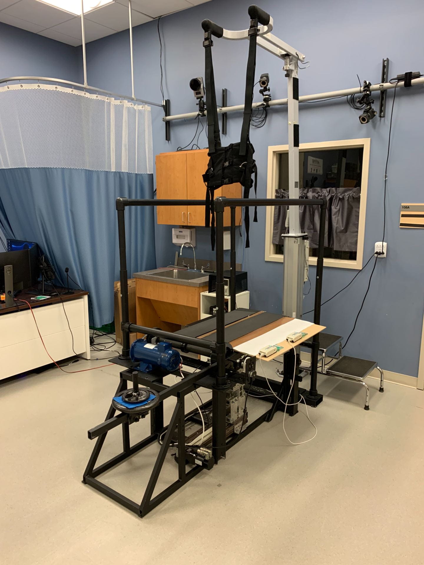 Variable Stiffness Treadmill 1